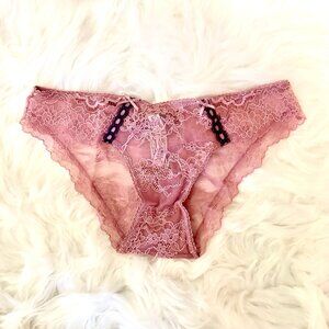 Victoria's Secret Dream Angels Lace Cheekini Panty Small